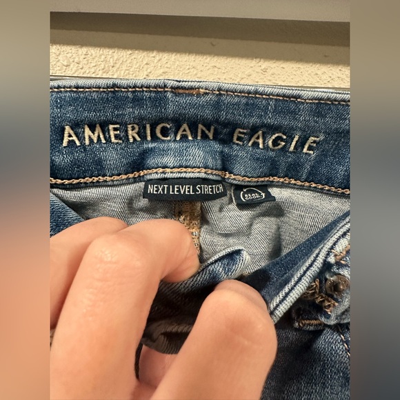 American Eagle Curvy High Rise Skinny Kick - Picture 3 of 6